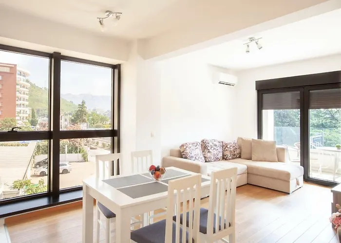 Irina Apartment