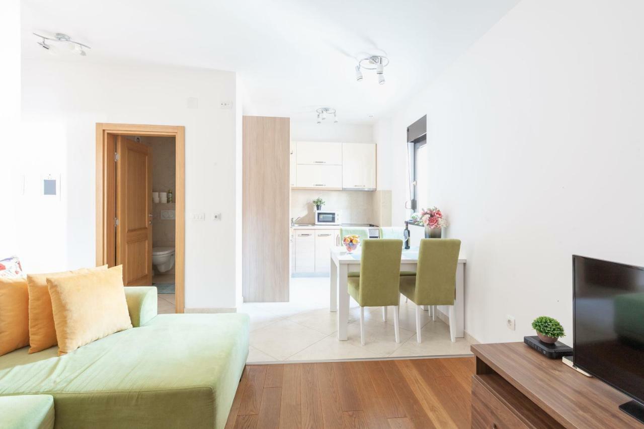 Irina Apartment